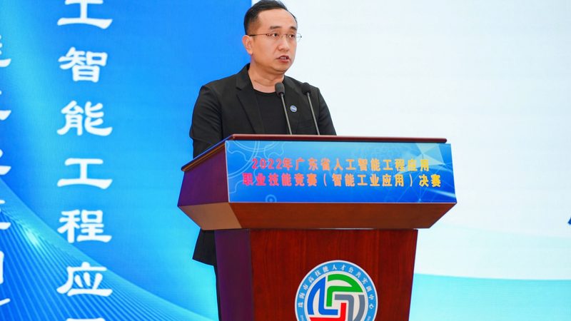 智能问答一体机：揭秘其价格背后的价值考量